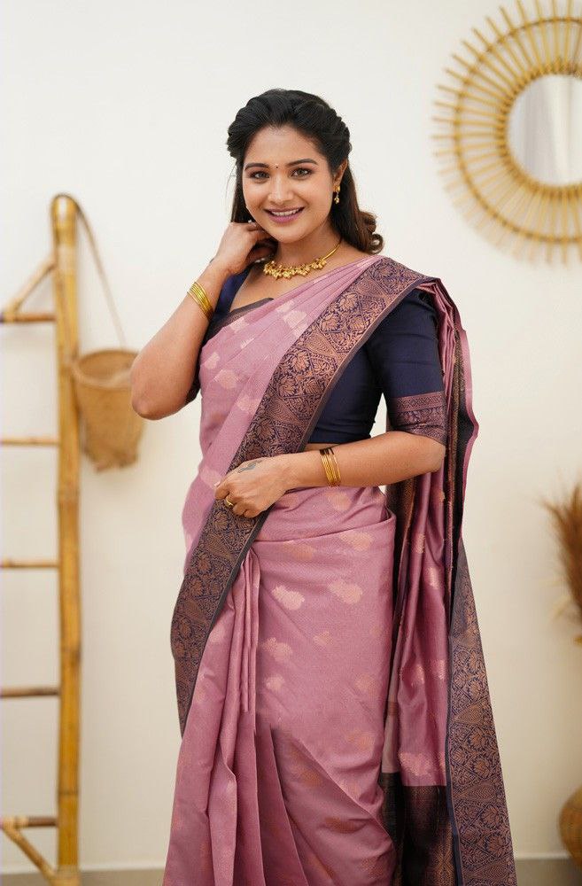 Pretty Light Pink Color Coper Jari Work Silk Saree