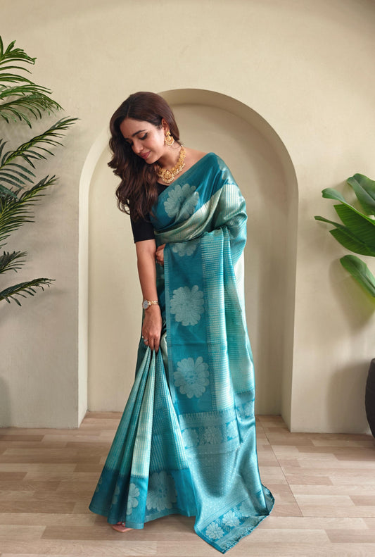 Teal Green Color Traditional Silk Rich Pallu Saree