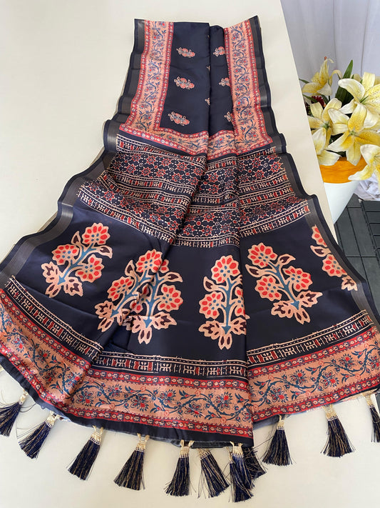 Adorable Dolla Viscose Navy Blue Color Saree