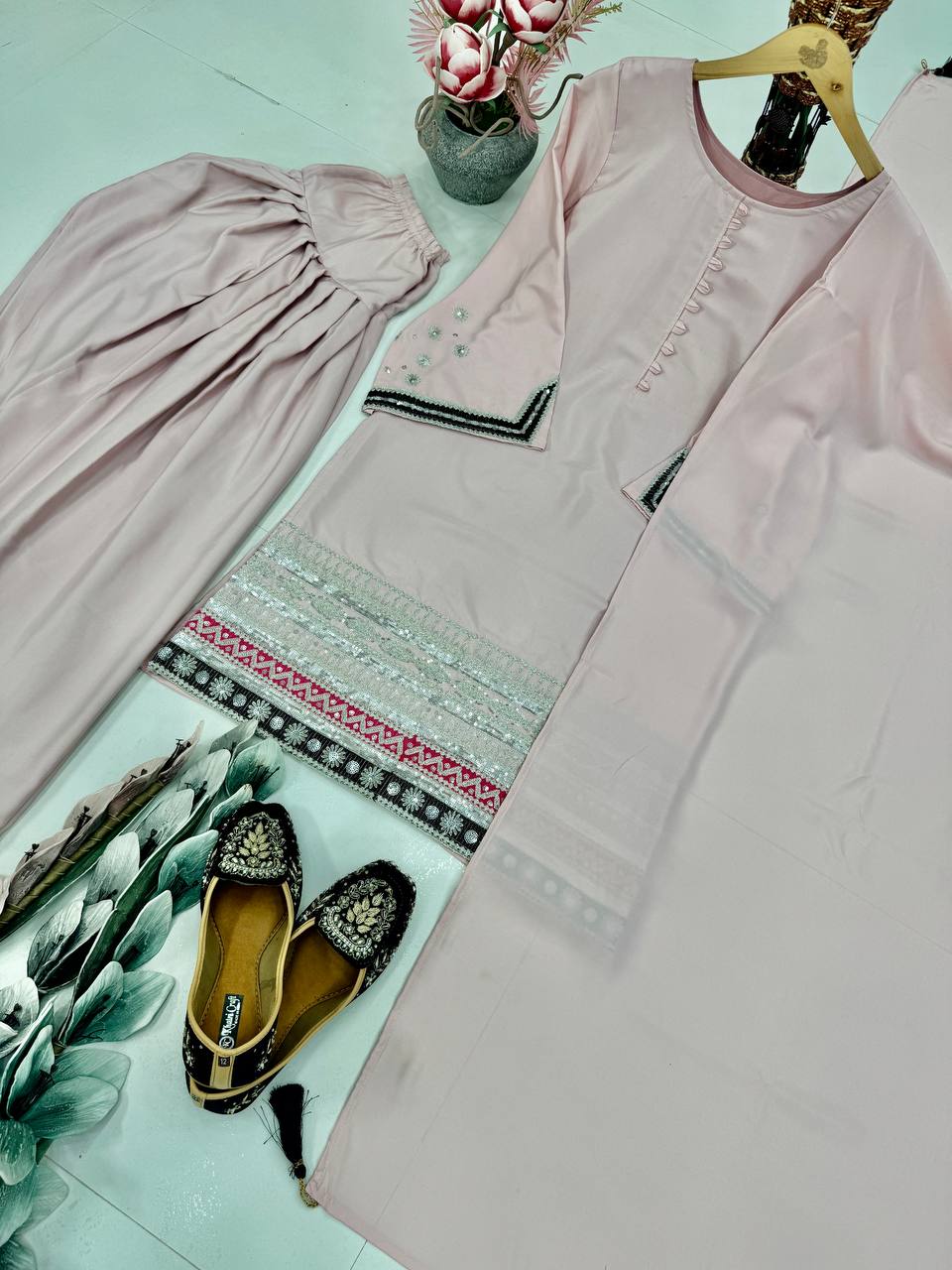 Casual Wear Dusty Pink Color Heavy Natural Creap