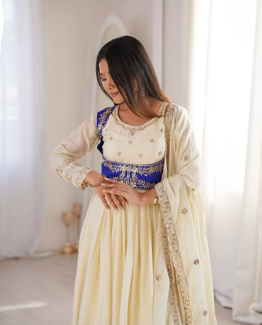 Arti Chauhan Wear Cream Color Designer Anarkali Koti Set