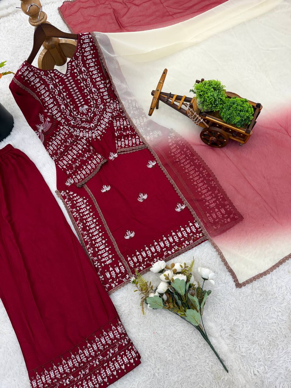 Admiring Maroon Color Rayon Cotton Embroidered Thread Work Salwar Suit