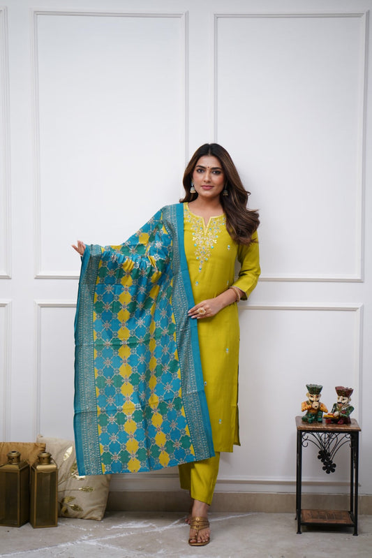 Women Embroidered Chanderi  SILK  kurta set