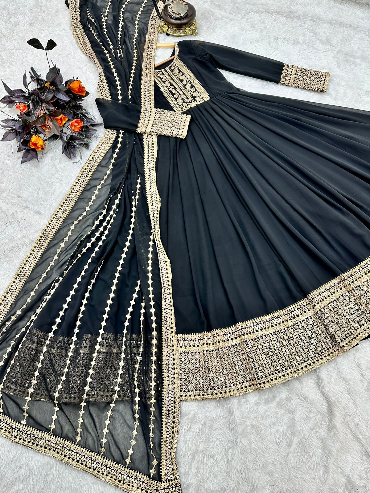 Presenting Sequence Work Black Color Gown
