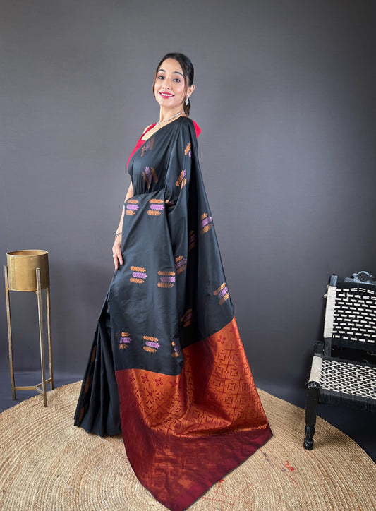 Opulent Copper Rich Weaving Pallu Black Color Saree