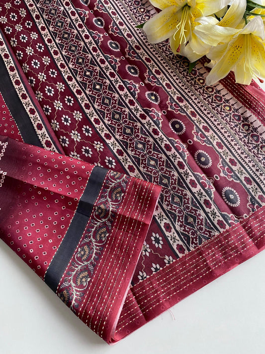 Delightful Bandhani Print With Work Maroon Color Saree
