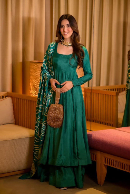 Wedding & Party Wear Chinnon Green Color Anarkali Gown With Palazzo