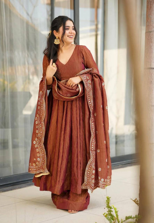 Lovely Fandy Silk Brown Color Gown