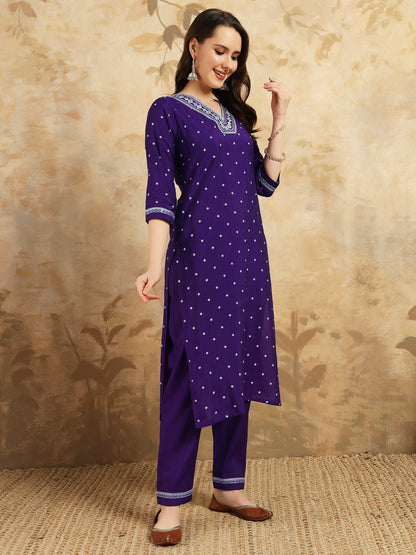 Beautifully designed that seamlessly combines tradition kurta set