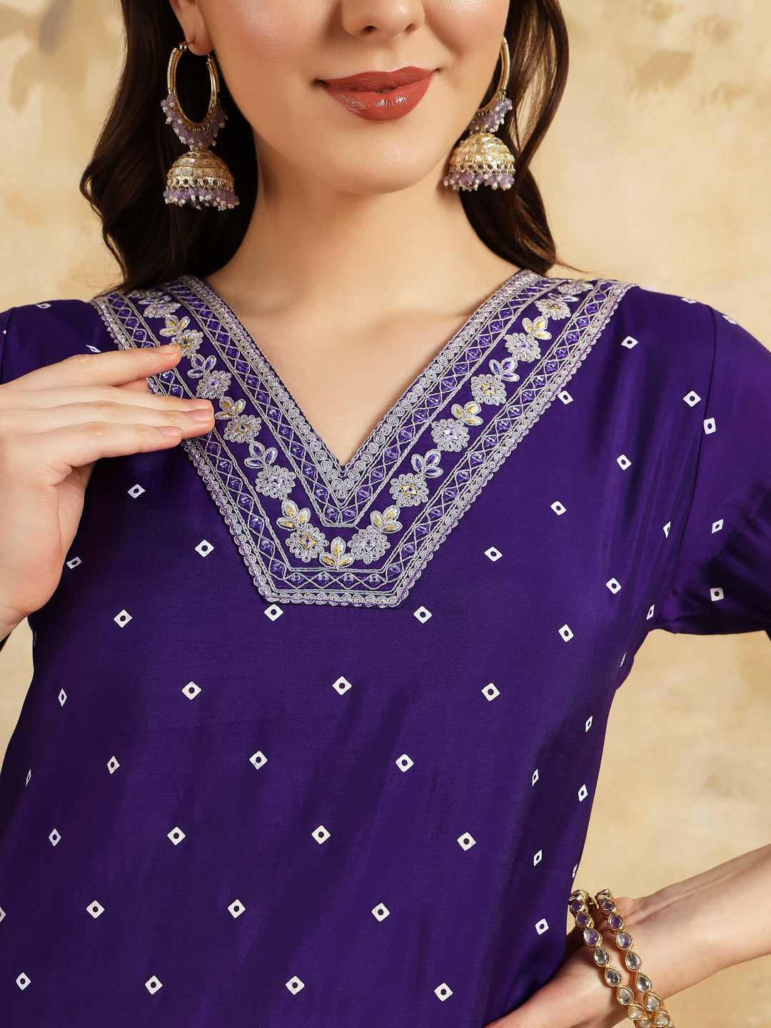 Beautifully designed that seamlessly combines tradition kurta set