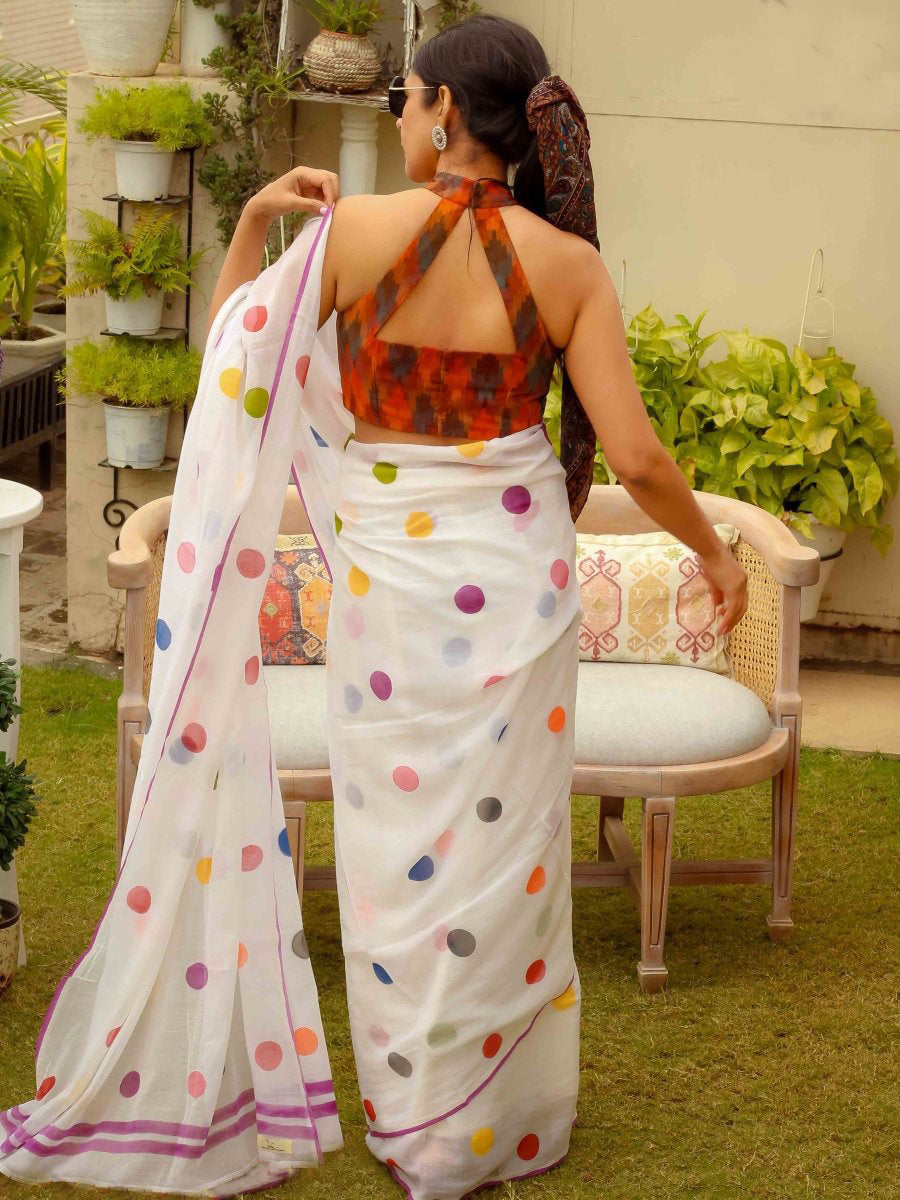Luxuriant White Color Pure Cotton Lilen With Digital Printed Designer Saree