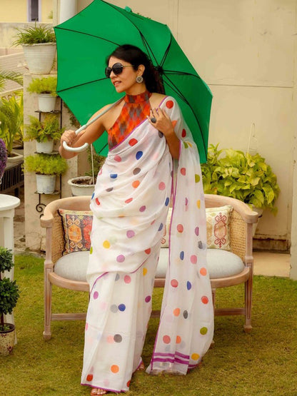 Luxuriant White Color Pure Cotton Lilen With Digital Printed Designer Saree