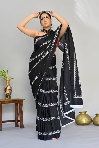 Shining Black Color Color Pure Cotton Lilen With Digital Printed Designer Saree