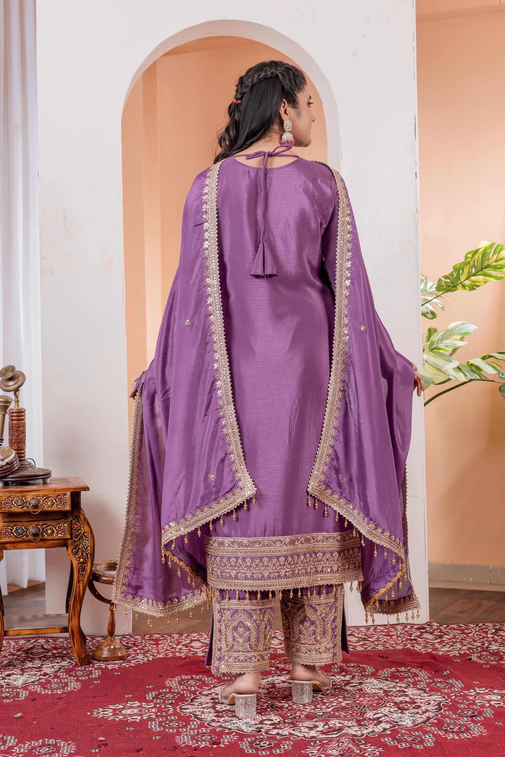 Imposing Chinon Silk Lavender Color Top With Plazzo