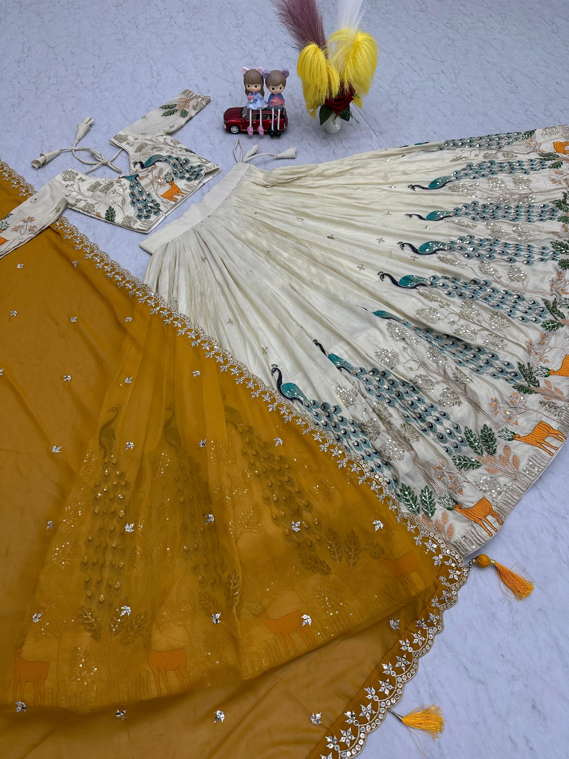 Pattern Wedding & Party Wear White Color With Yellow Dupatta Lehenga Choli