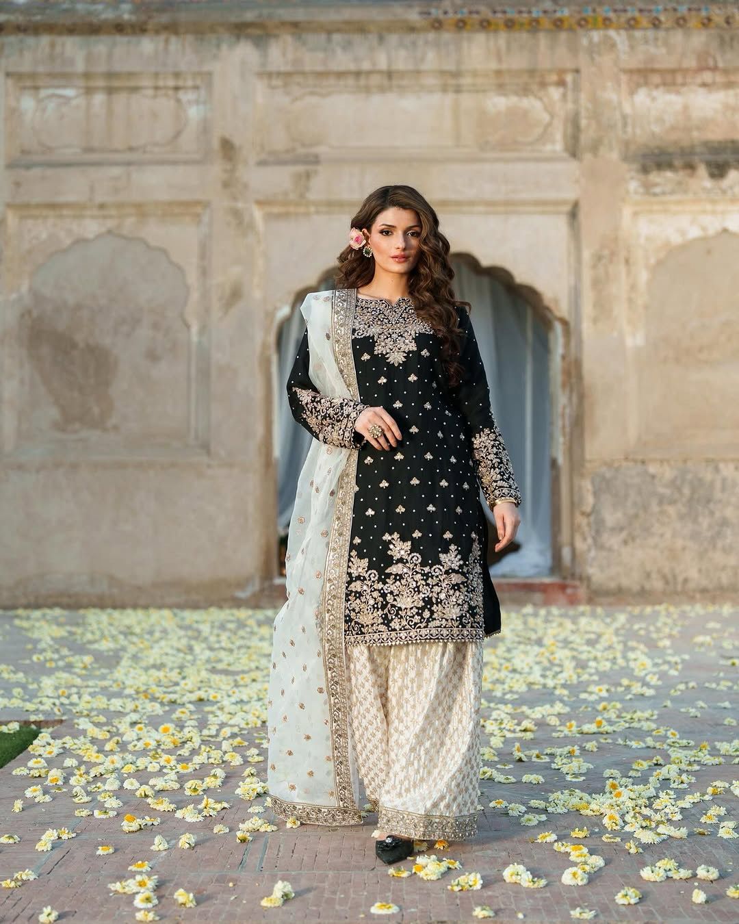 Decent Chinon Silk Black Color Palazzo Suit