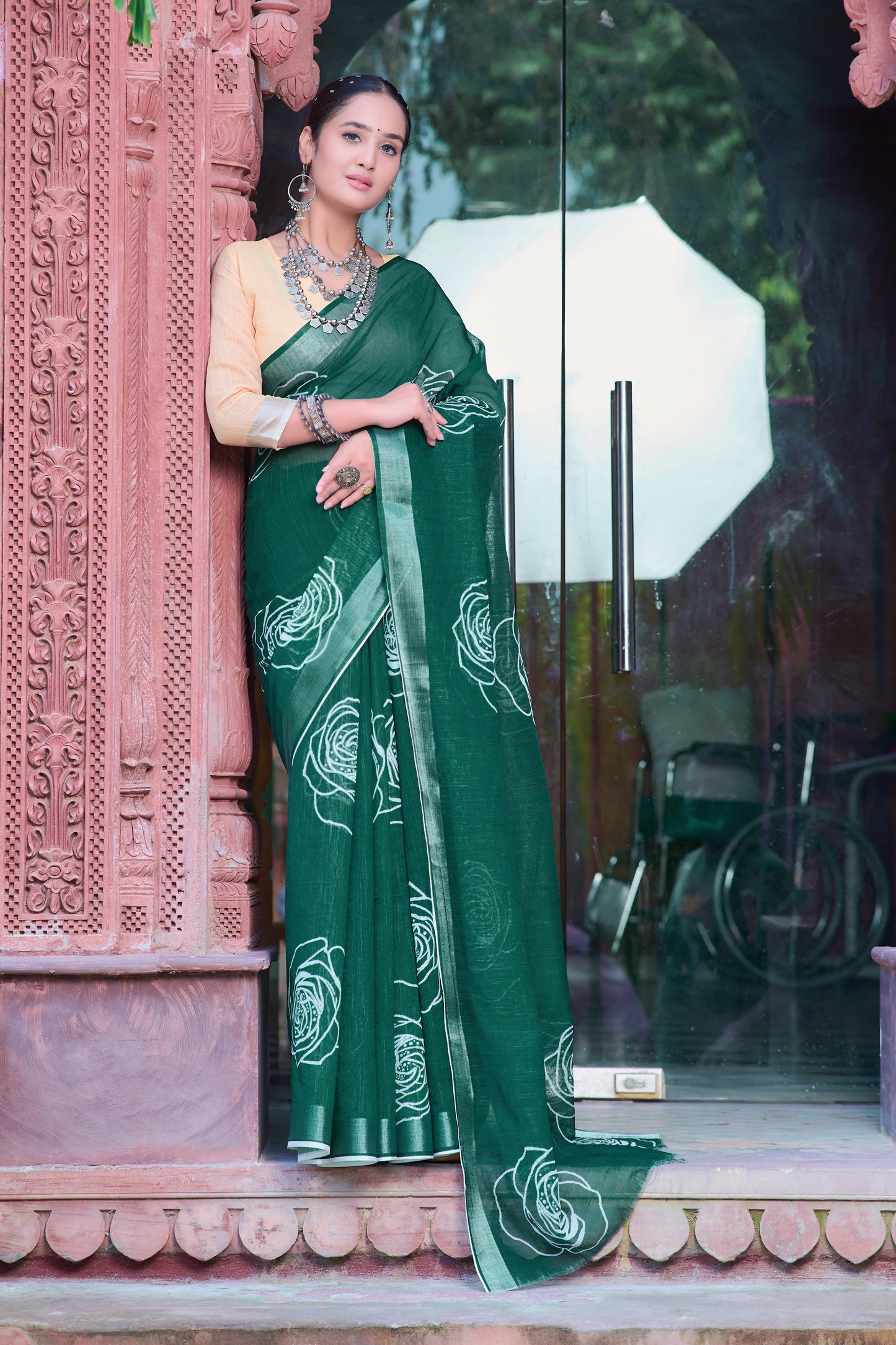 Lovely Green Color Color Pure Cotton Lilen With Digital Printed Designer Saree