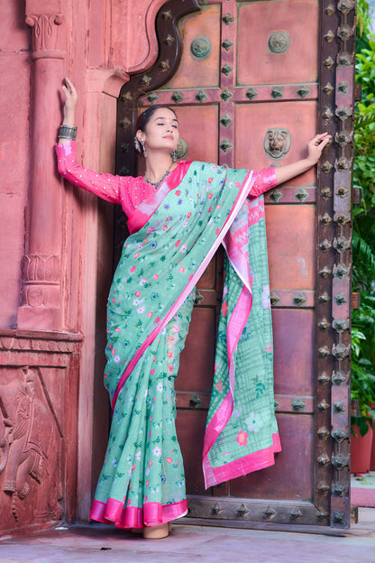 Daisy Parrot Green Color Color Pure Cotton Lilen With Digital Printed Designer Saree