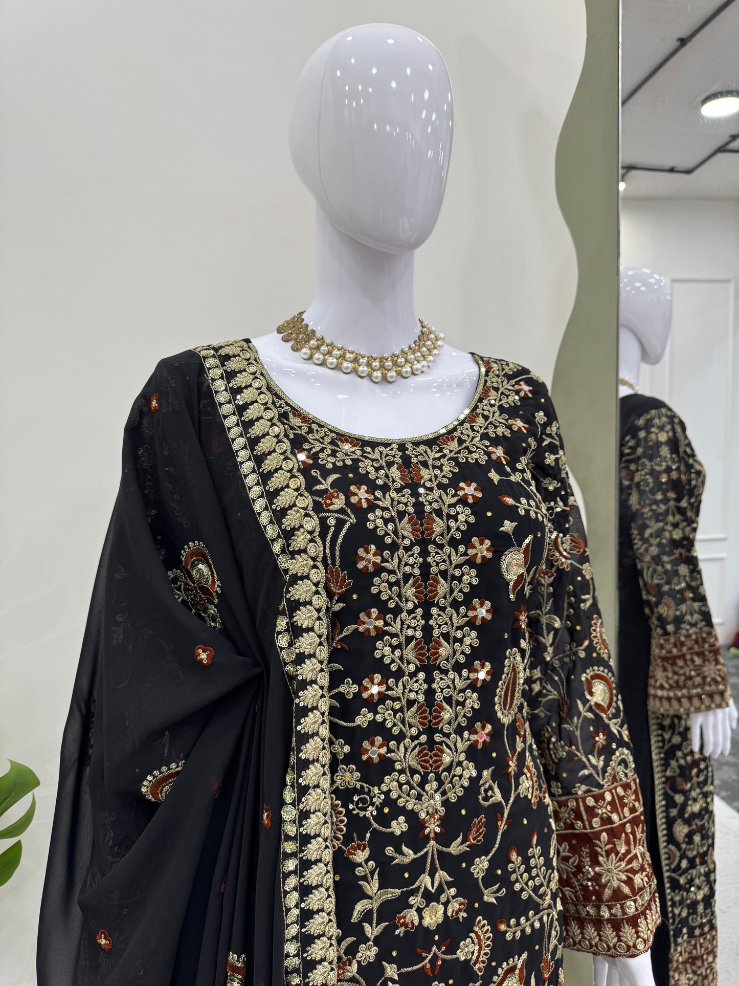 Classic Gorgette Black Color Salwar Suit