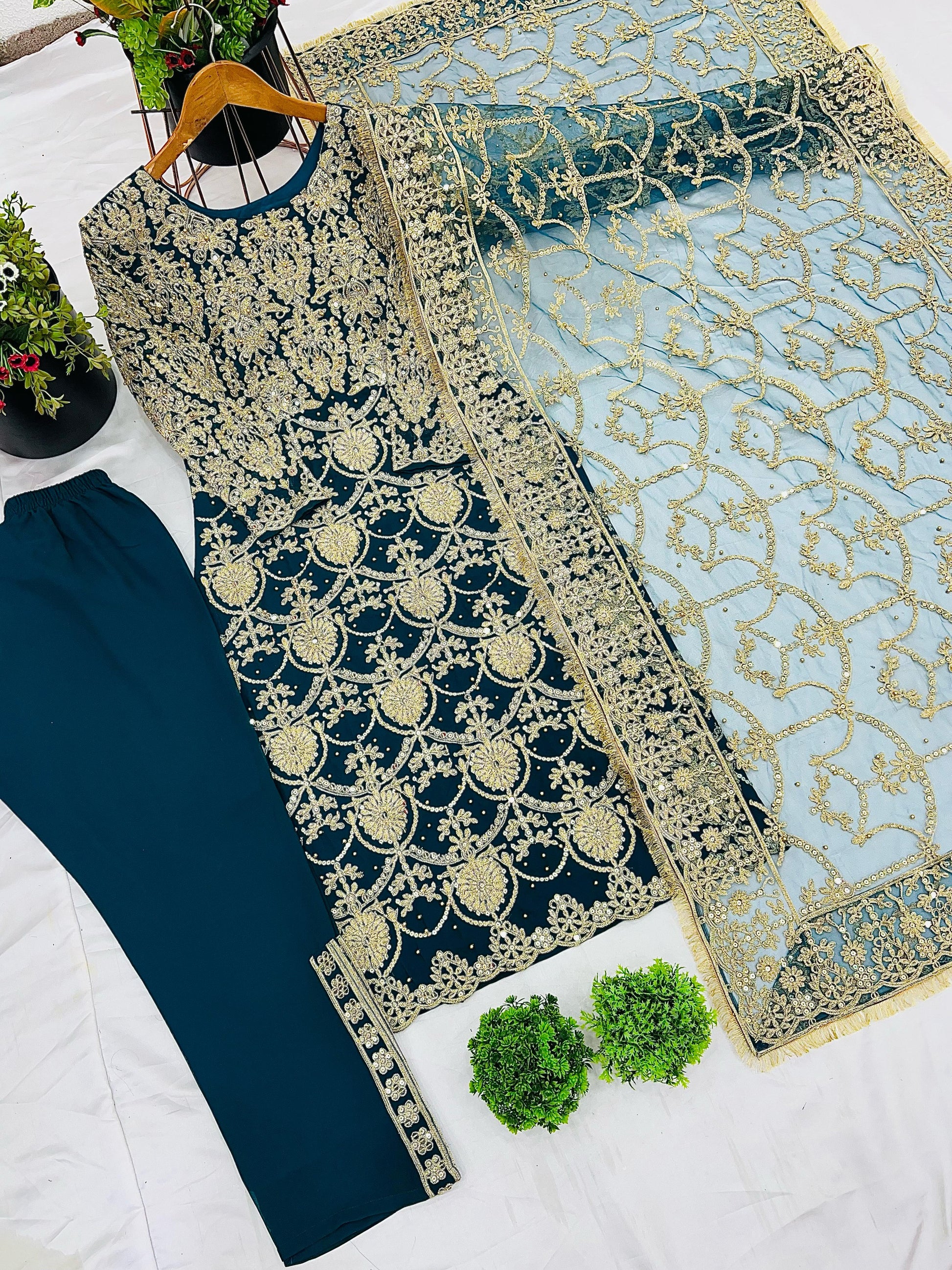 Bridal Wear Georgette Green Color Salwar Suit