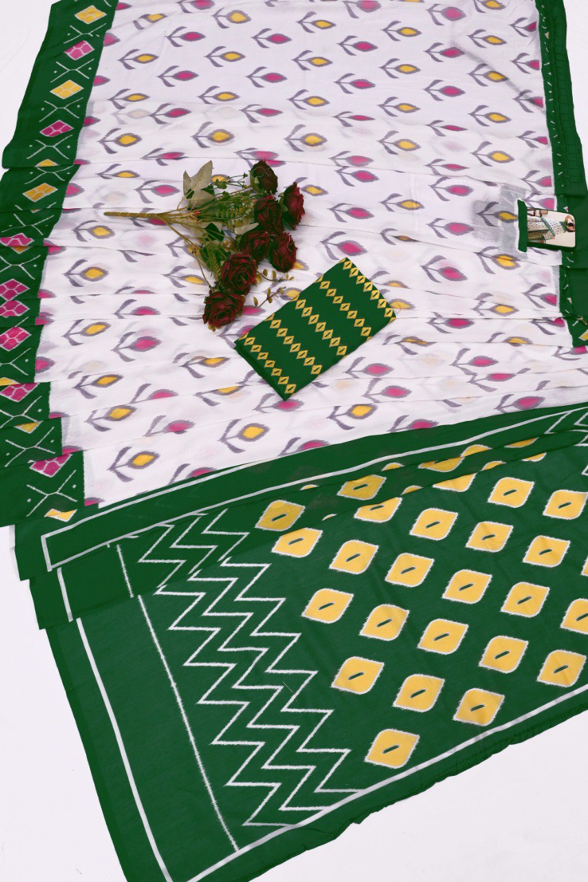 Precenting Green Color Printed Saree With Blose