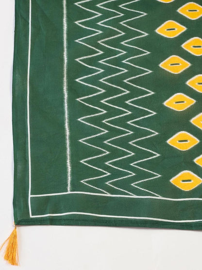 Precenting Green Color Printed Saree With Blose