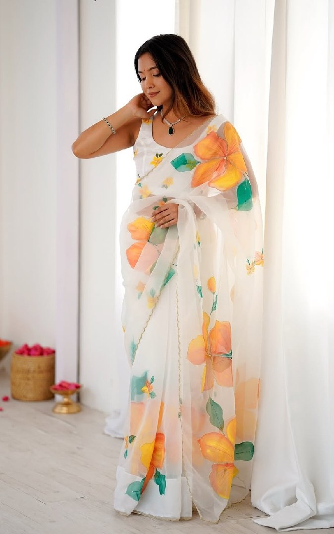 Arti Chauhan Wear White Color Embroidered Saree With Blouse