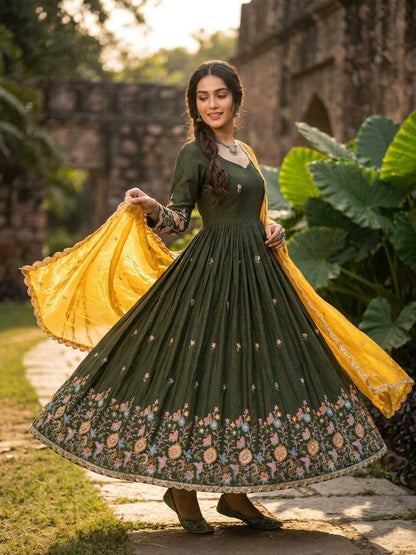 Wedding Wear Zari Thread Embroidery Work Designer Gown