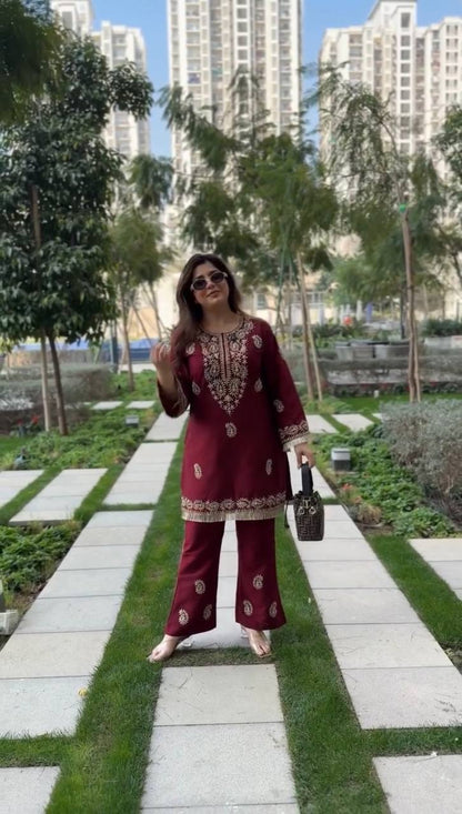 Stylish Pink Color Thread Work Rayon Kurti With Bell-Bottom Set