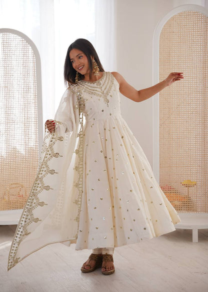 Party Wear White Color Roman Silk Arti Chauhan Anarkali Gown Set
