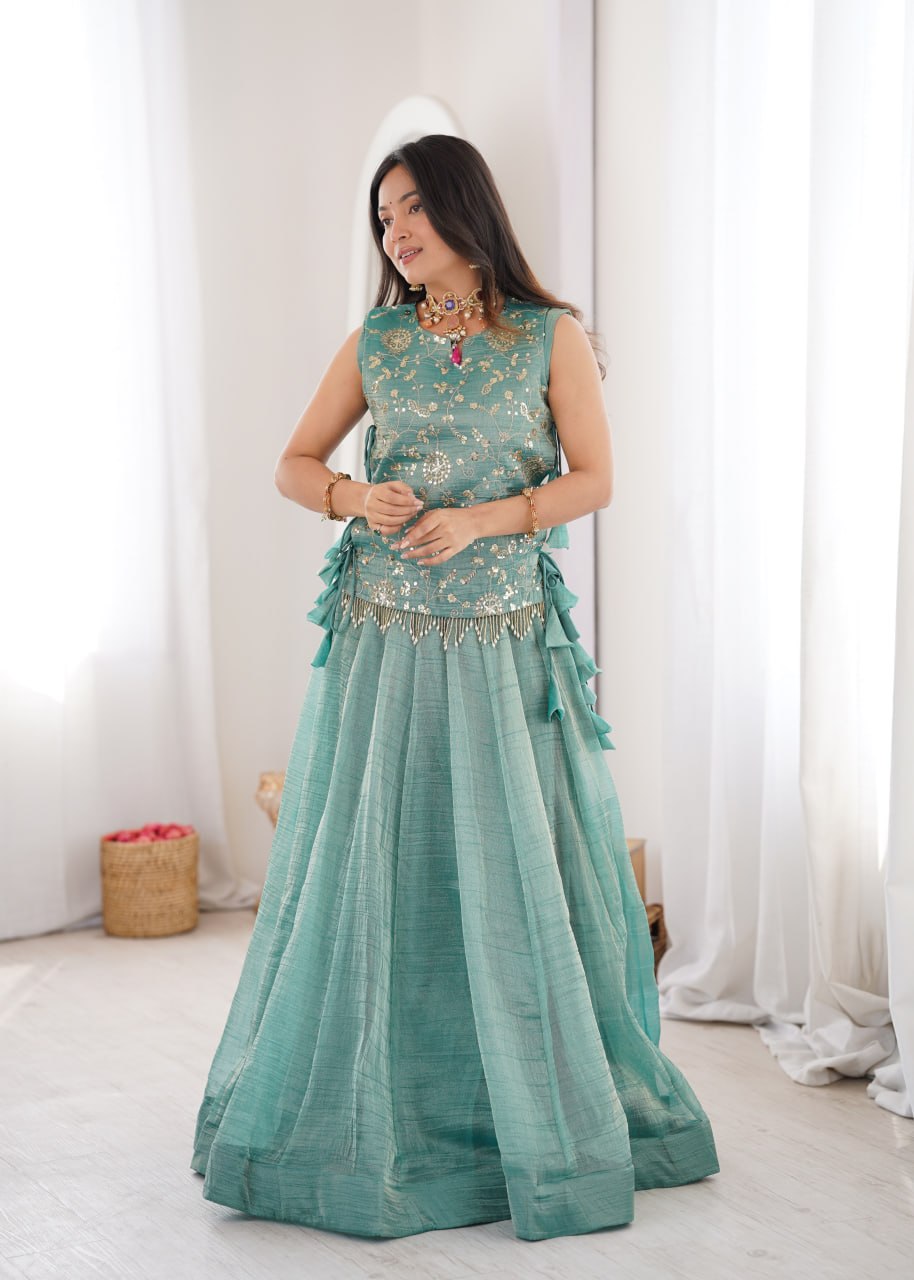 Arti Chauhan Wear Designer Salsa Crush Lehenga With Embroidered Koti Set