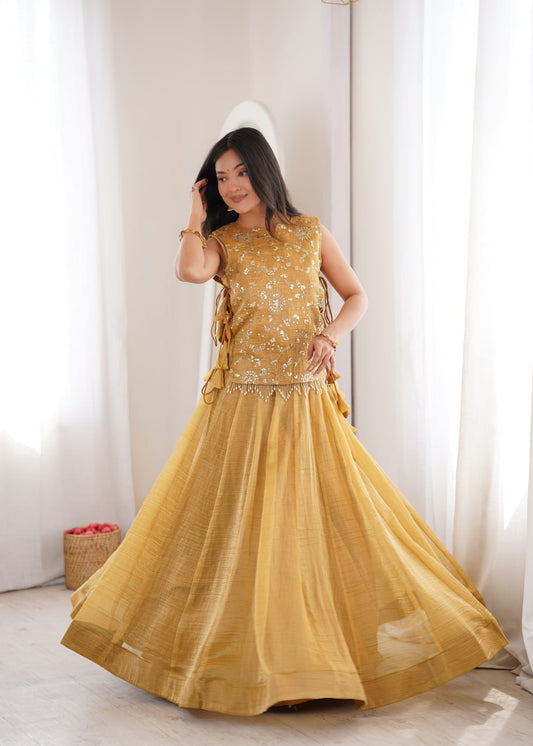 Arti Chauhan Wear Designer Salsa Crush Lehenga With Embroidered Koti Set