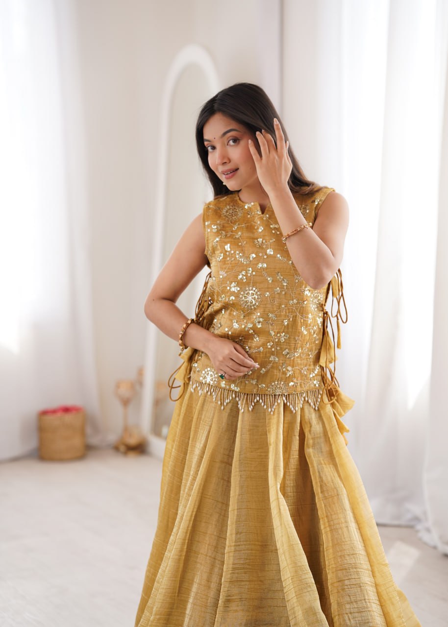 Arti Chauhan Wear Designer Salsa Crush Lehenga With Embroidered Koti Set