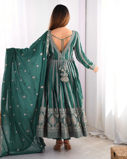 Festive Wear Green Color Star Georgette  Thread And Sequence Work Anarkali Suit
