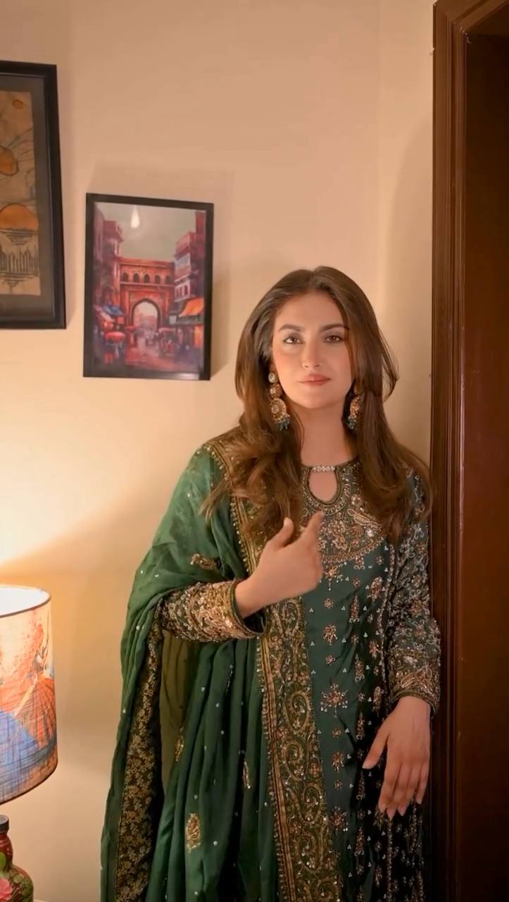 Wedding Wear Green Color Designer Pakistani Wear Kurti Pent Set