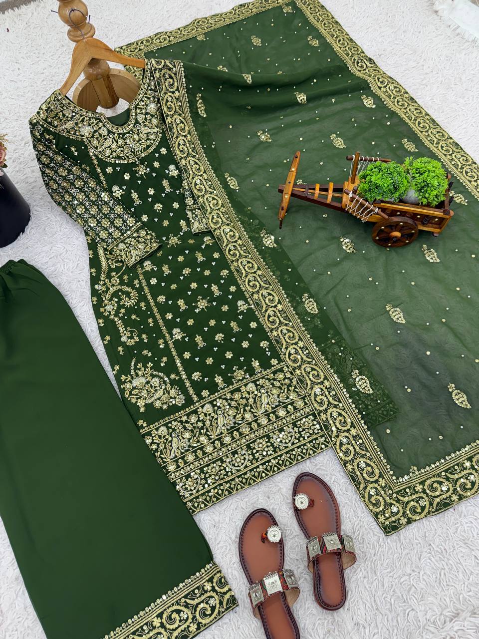 Wedding Wear Green Color Designer Pakistani Wear Kurti Pent Set