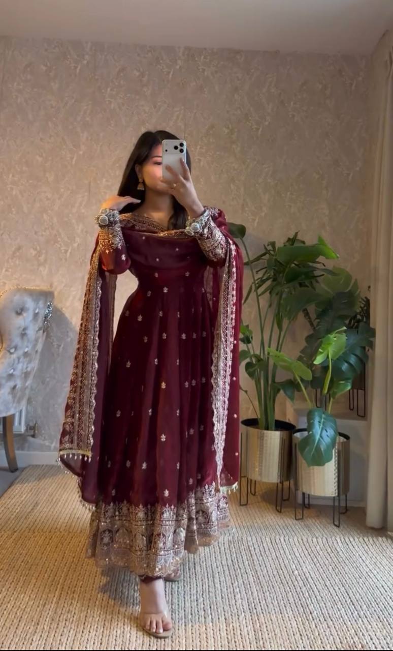 Maroon Color Georgette Fully Flared Ready to Wear Gown