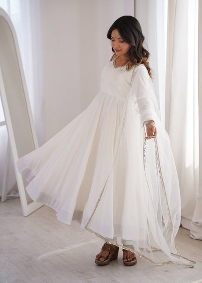 Eyes Catching Off White Color Anarkali Suit With Dupatta