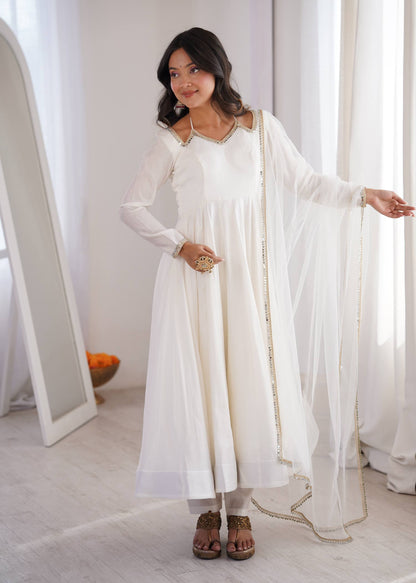 Eyes Catching Off White Color Anarkali Suit With Dupatta