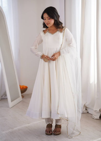 Eyes Catching Off White Color Anarkali Suit With Dupatta