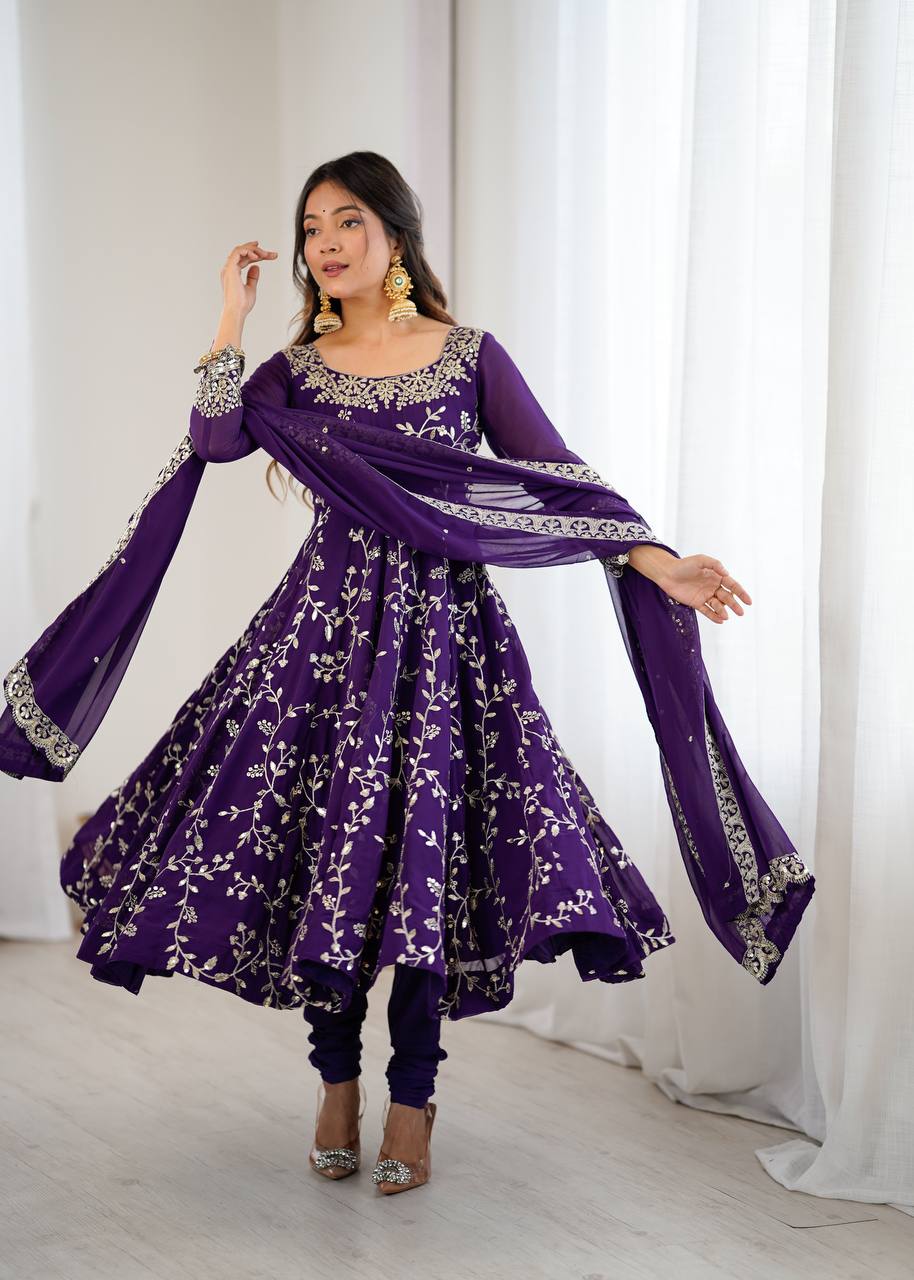Arti Chahan Wear Purple Color Embroidery Work Anarkali Suit