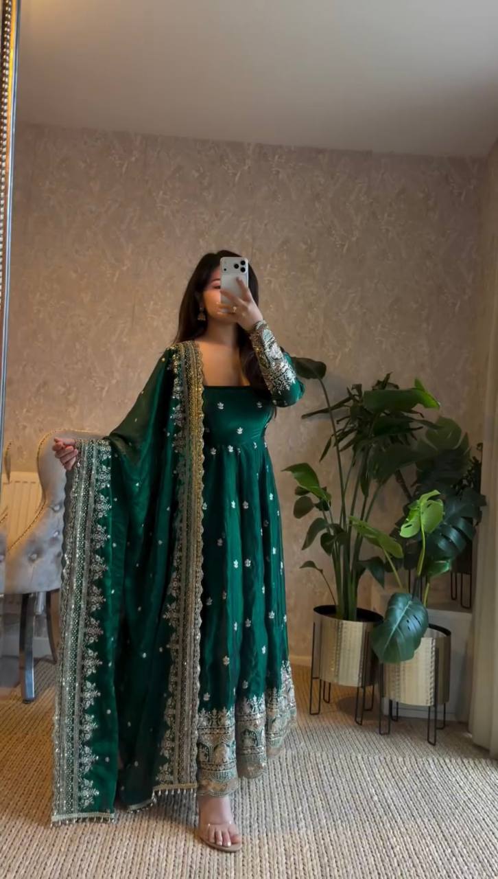 Designer Green Color Georgette Fully Flared Ready to Wear Gown