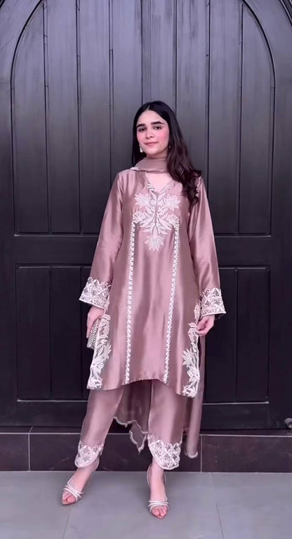 Peach Color Crepe Silk Embroidered Top–Pant With Organza Dupatta Set