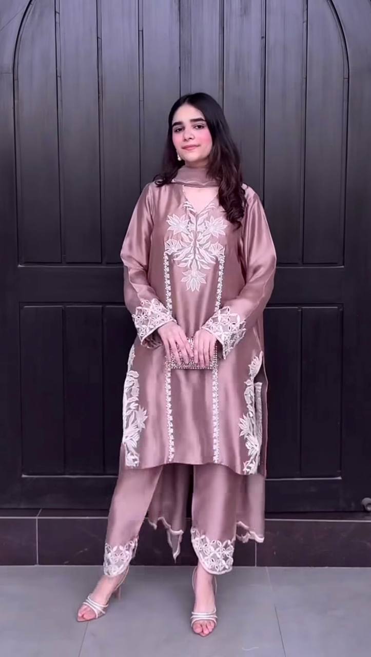 Peach Color Crepe Silk Embroidered Top–Pant With Organza Dupatta Set