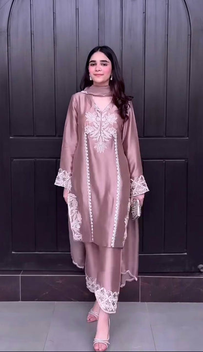 Peach Color Crepe Silk Embroidered Top–Pant With Organza Dupatta Set