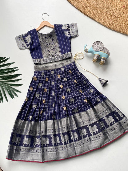 Attractive South Style Designer Wedding Wear Lehenga Choli For Girls