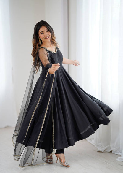 Marriage Wear Black Color Fully Flair 3 Piece Anarkali Gown