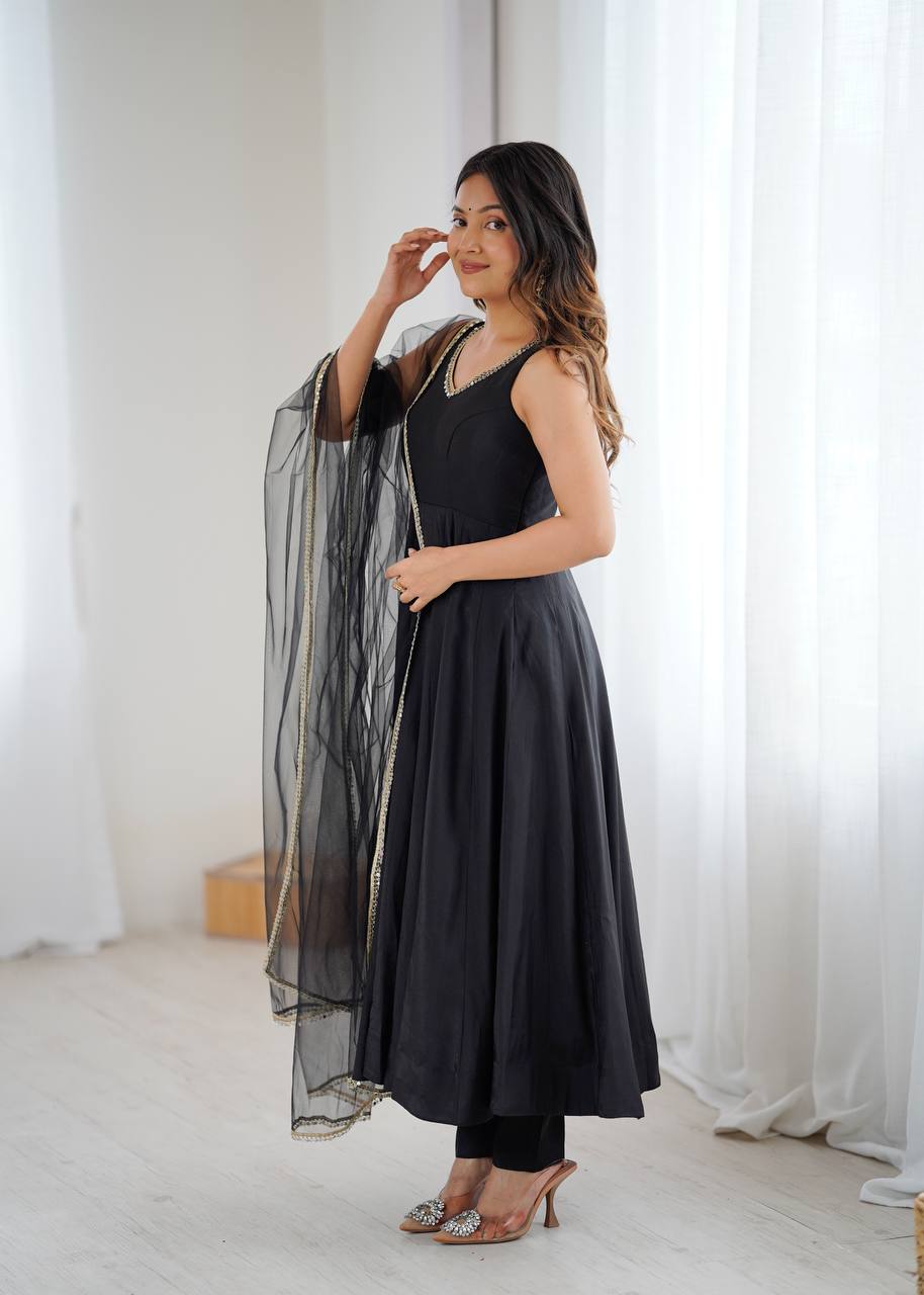 Marriage Wear Black Color Fully Flair 3 Piece Anarkali Gown