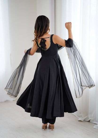 Marriage Wear Black Color Fully Flair 3 Piece Anarkali Gown