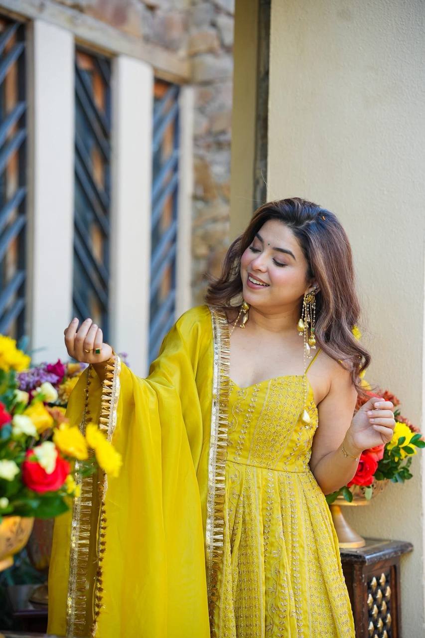 Neha's Yellow Color Designer Embroidered Organza Gown Set
